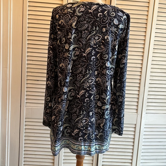J. Jill Paisley Blue Tunic Top.    Size Medium - Picture 2 of 12